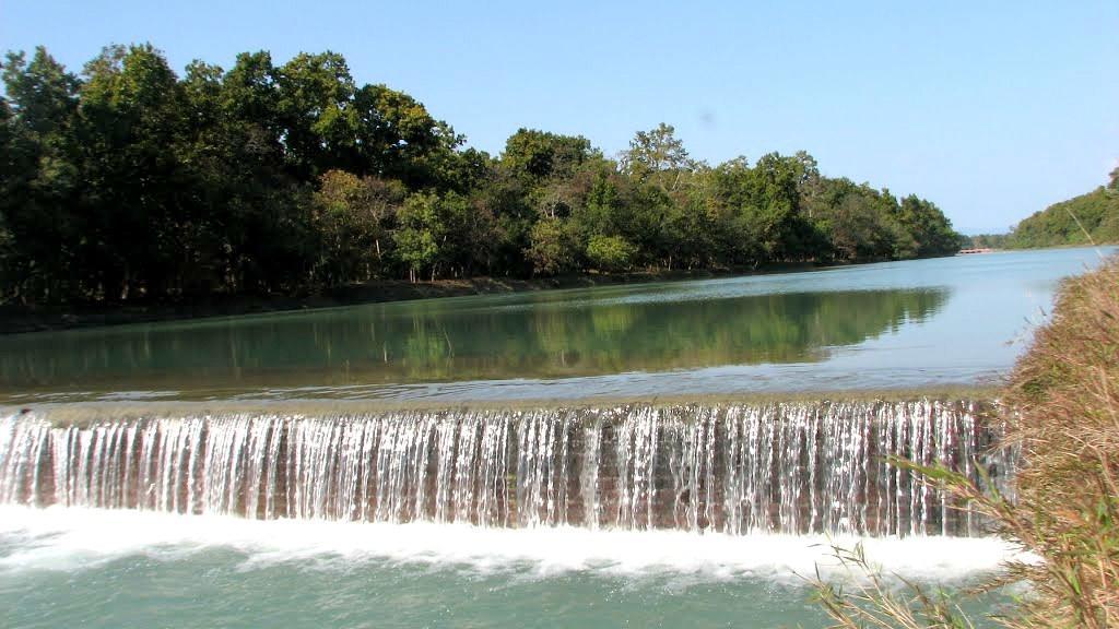 Lakhimpur V Resorts Dudhwa Wilderness Camp מראה חיצוני תמונה